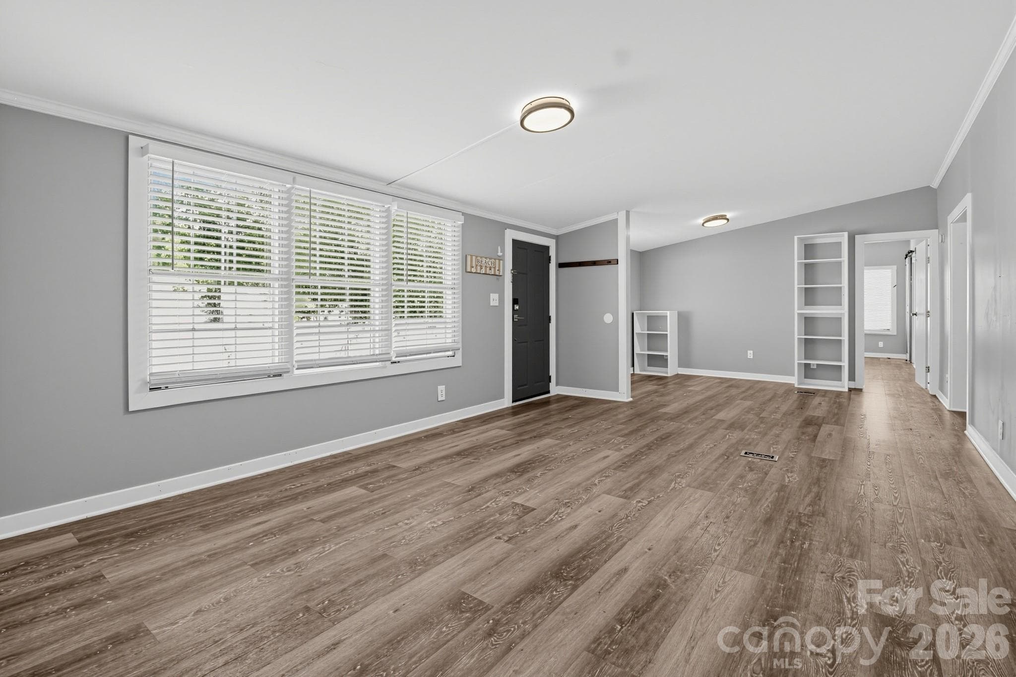 Single Family Residence at 8187 Woodland Drive, Myrtle Beach, photo 12 of 33