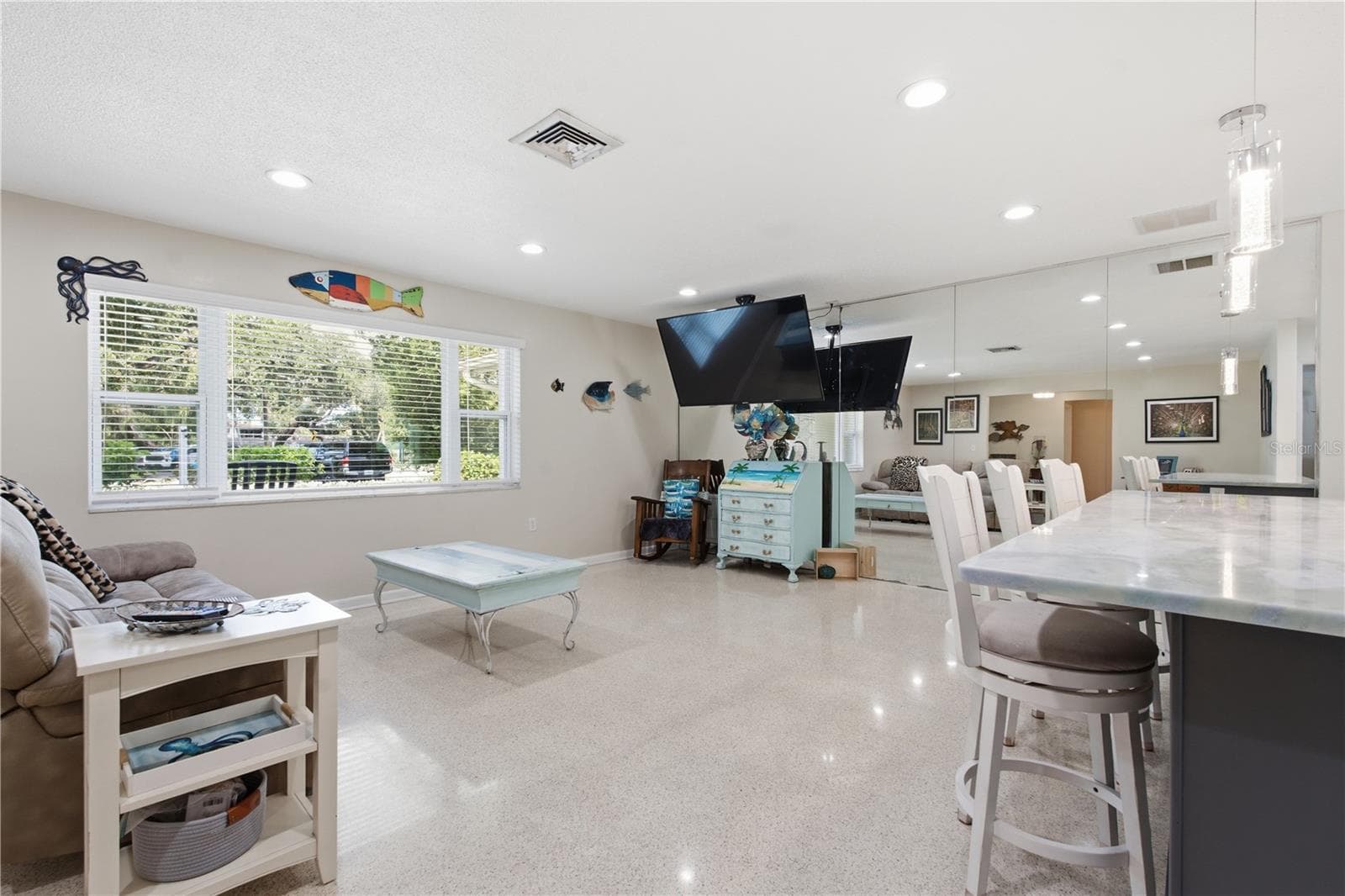 Single Family Residence at 2015 PARK ST N, ST PETERSBURG, photo 9 of 52
