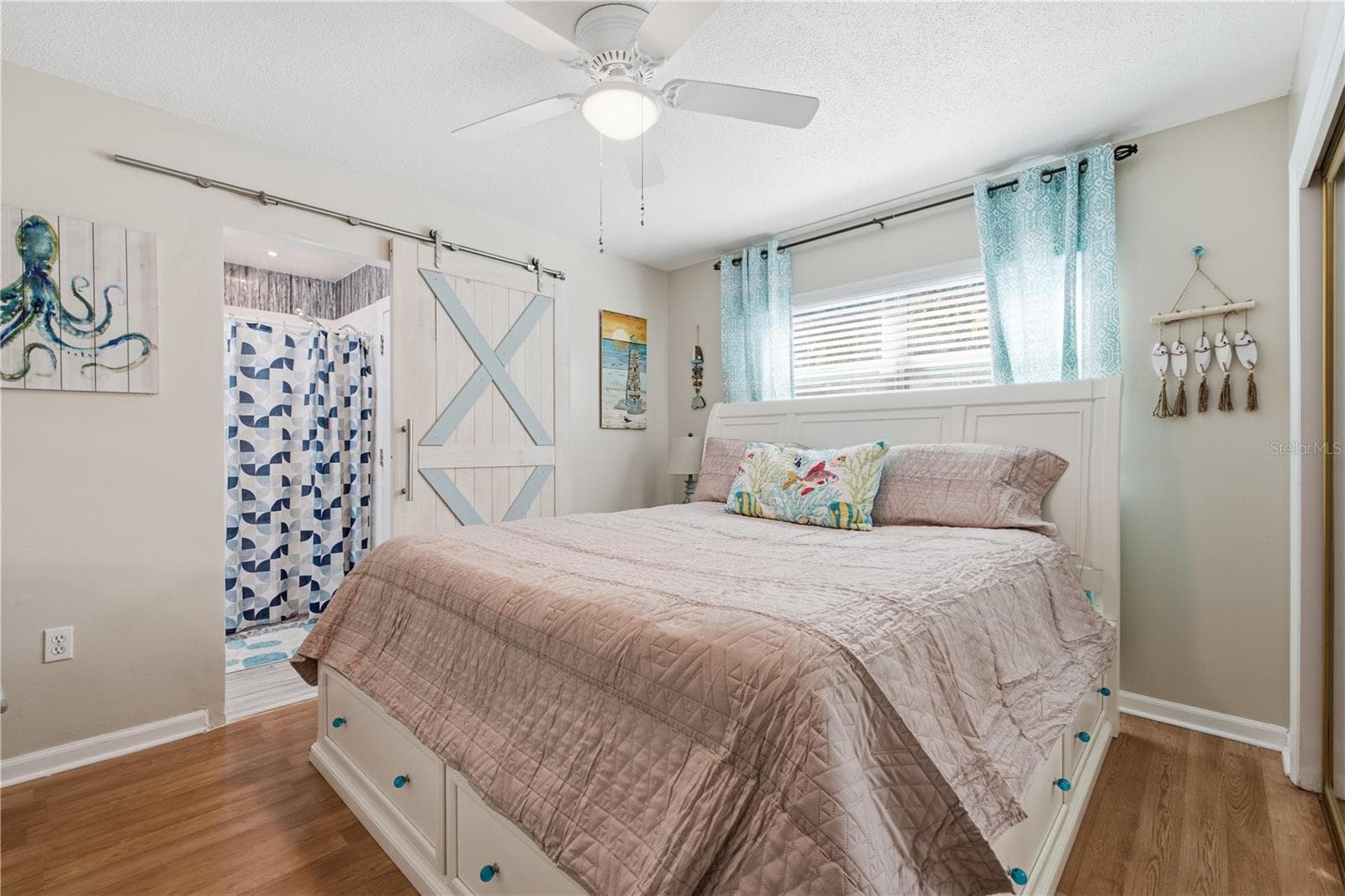 Single Family Residence at 2015 PARK ST N, ST PETERSBURG, photo 26 of 52
