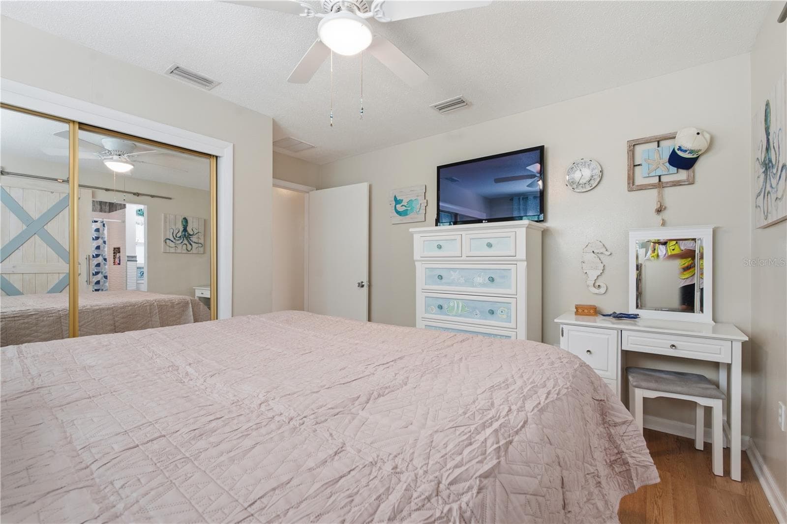 Single Family Residence at 2015 PARK ST N, ST PETERSBURG, photo 28 of 52