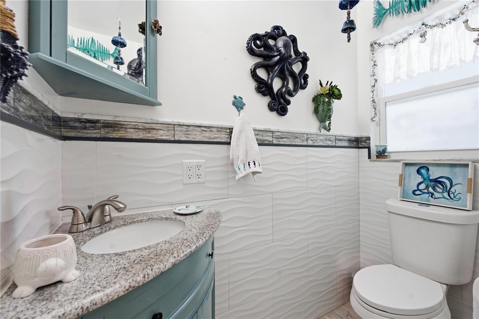 Single Family Residence at 2015 PARK ST N, ST PETERSBURG, photo 30 of 52