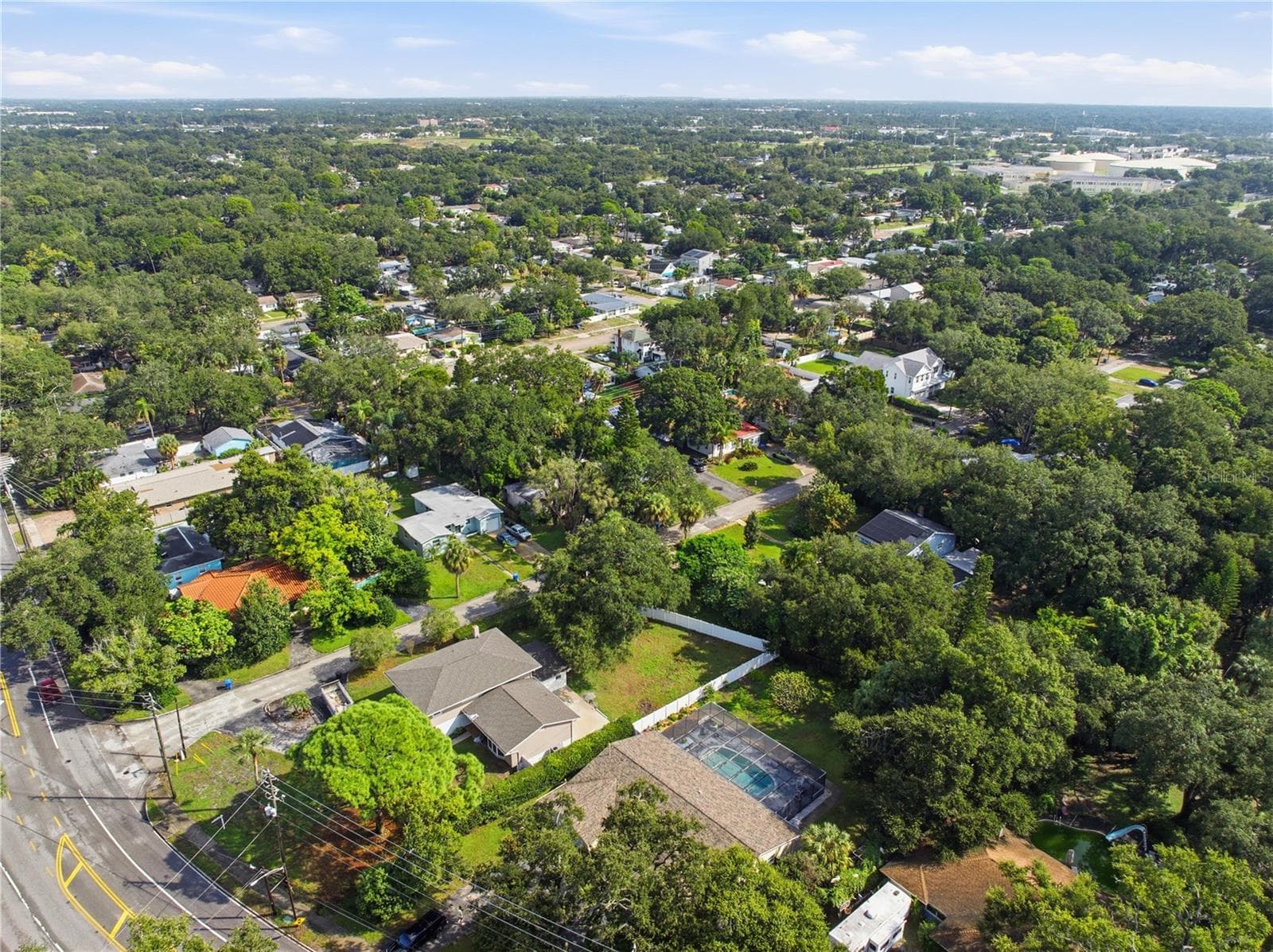 Single Family Residence at 2015 PARK ST N, ST PETERSBURG, photo 51 of 52