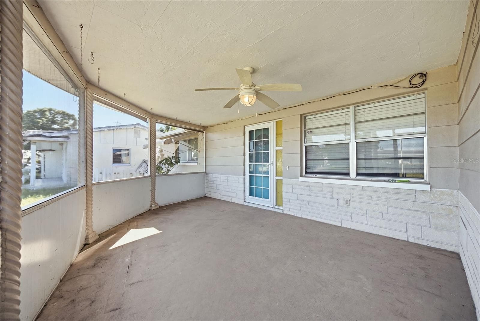 Single Family Residence at 4030 CLUSTER DR, HOLIDAY, photo 5 of 45
