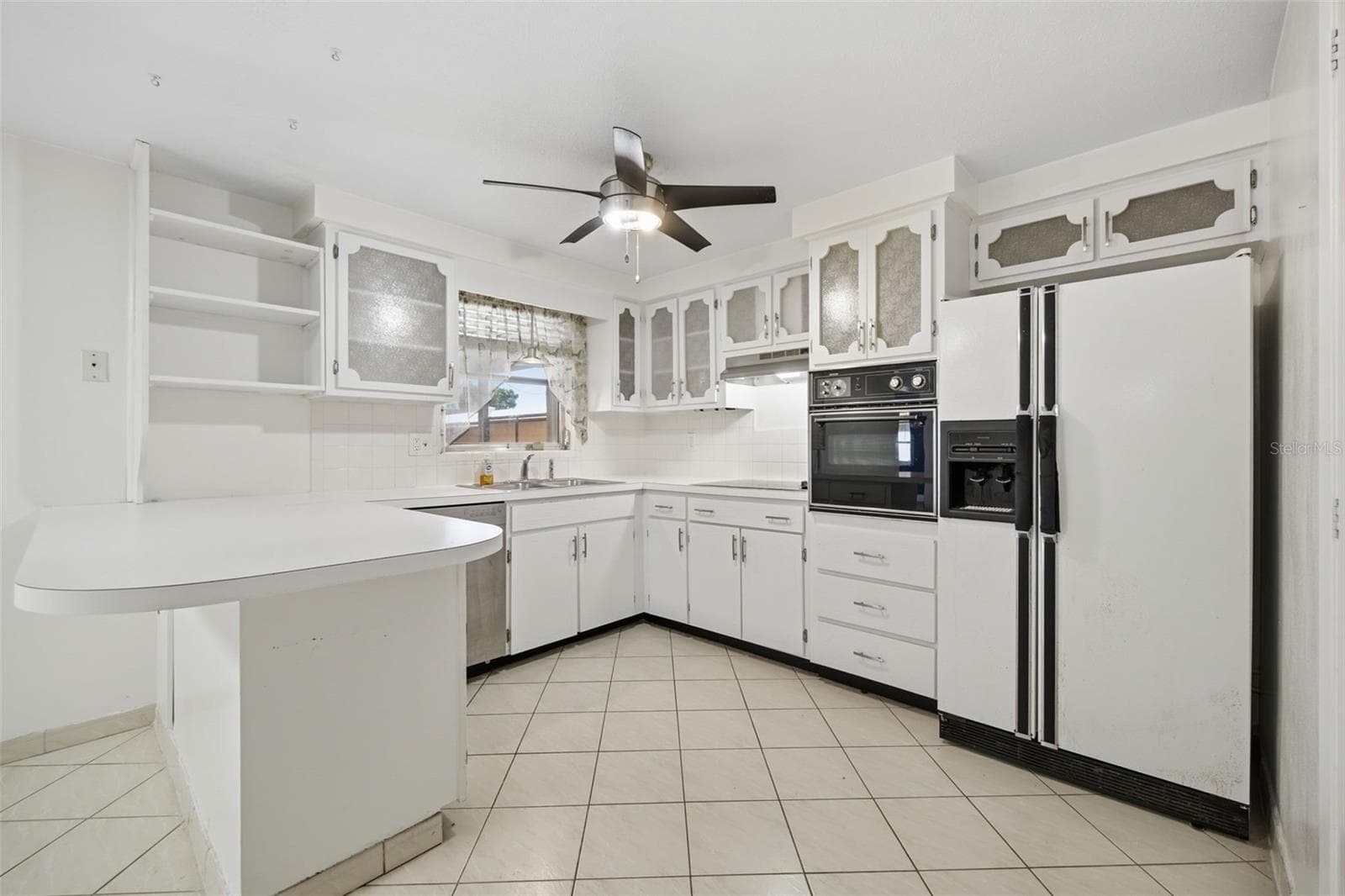Single Family Residence at 4030 CLUSTER DR, HOLIDAY, photo 13 of 45