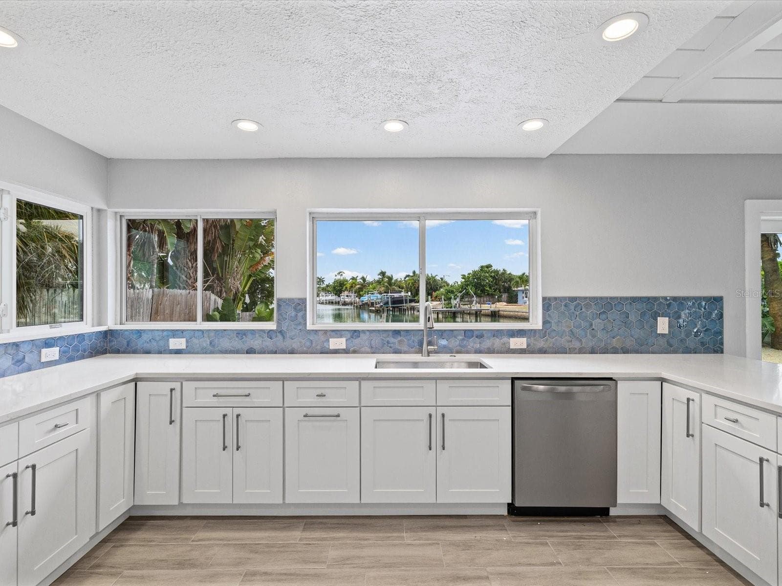 Single Family Residence at 529 80TH AVE, ST PETE BEACH, photo 11 of 40