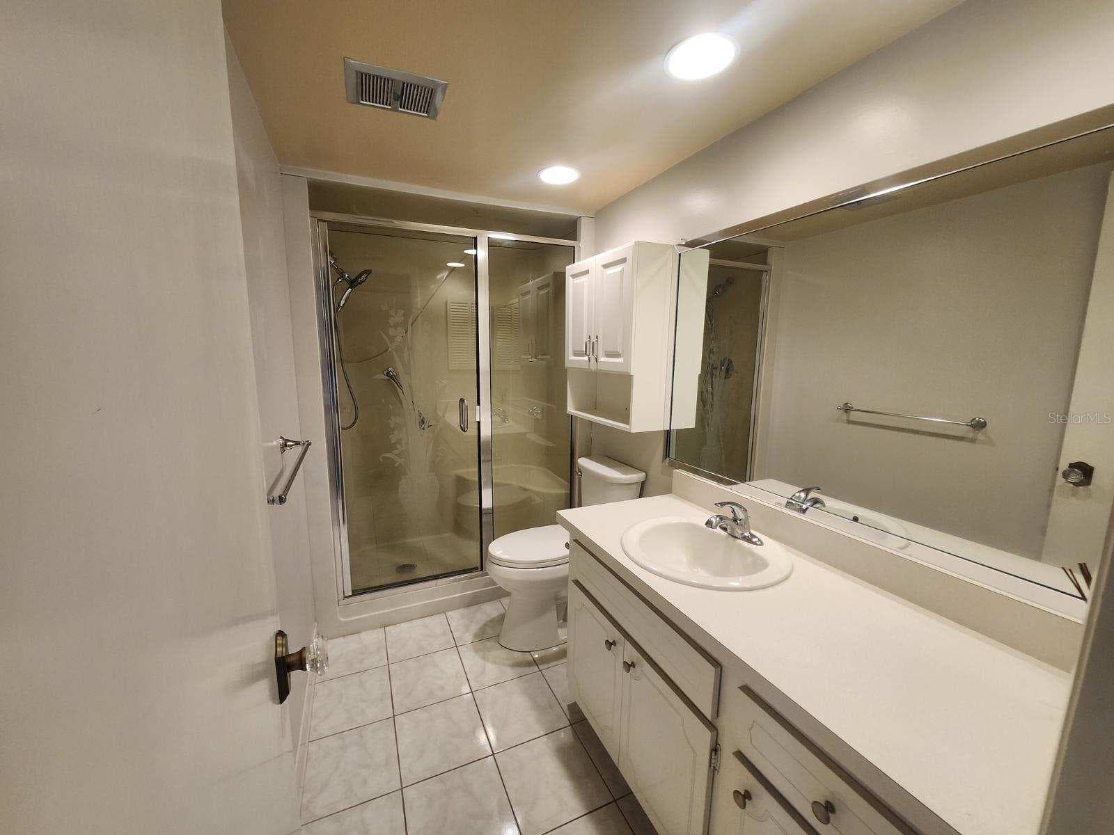 Condominium at 4660 MARINE PKWY #304, NEW PORT RICHEY, photo 9 of 16