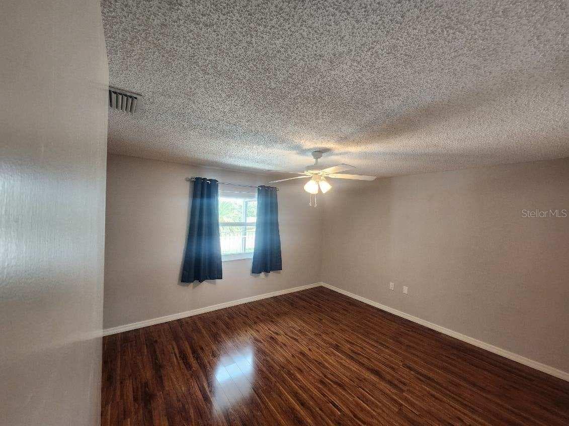 Condominium at 4660 MARINE PKWY #304, NEW PORT RICHEY, photo 11 of 16
