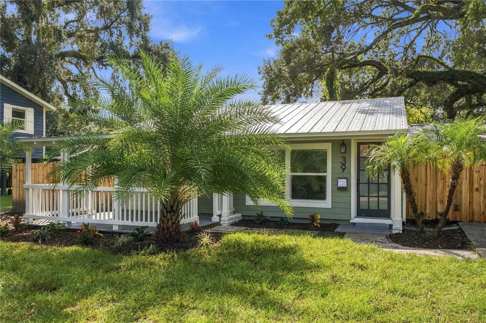 39 HAMILTON HEATH DR