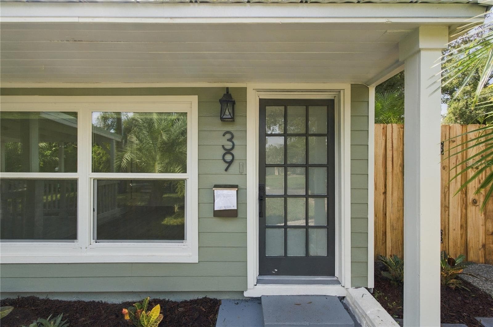 Single Family Residence at 39 HAMILTON HEATH DR, TAMPA, photo 5 of 32