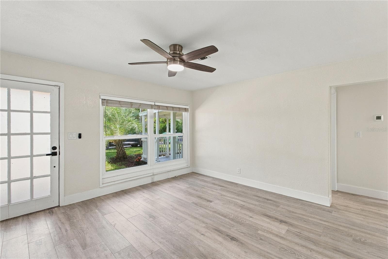 Single Family Residence at 39 HAMILTON HEATH DR, TAMPA, photo 9 of 32