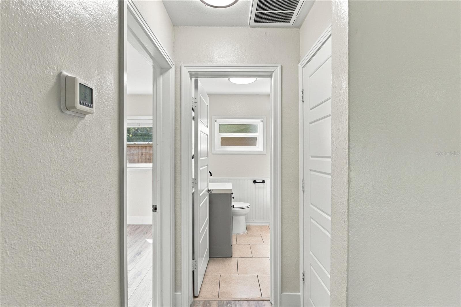 Single Family Residence at 39 HAMILTON HEATH DR, TAMPA, photo 17 of 32
