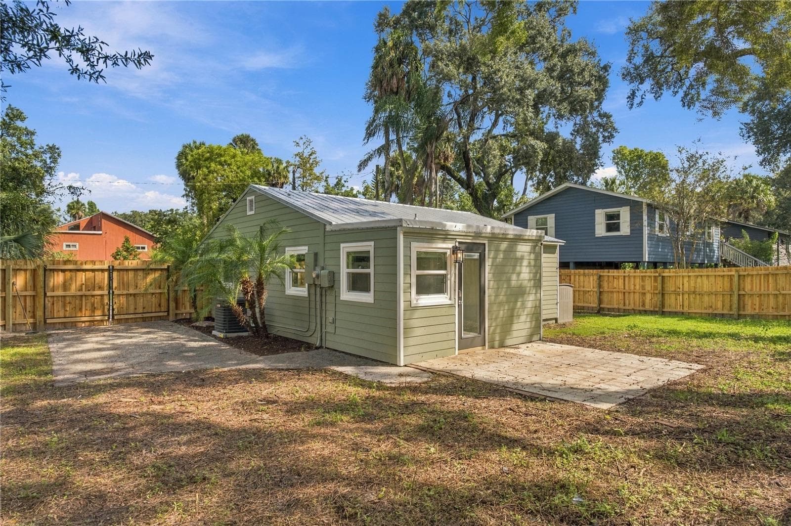 Single Family Residence at 39 HAMILTON HEATH DR, TAMPA, photo 22 of 32