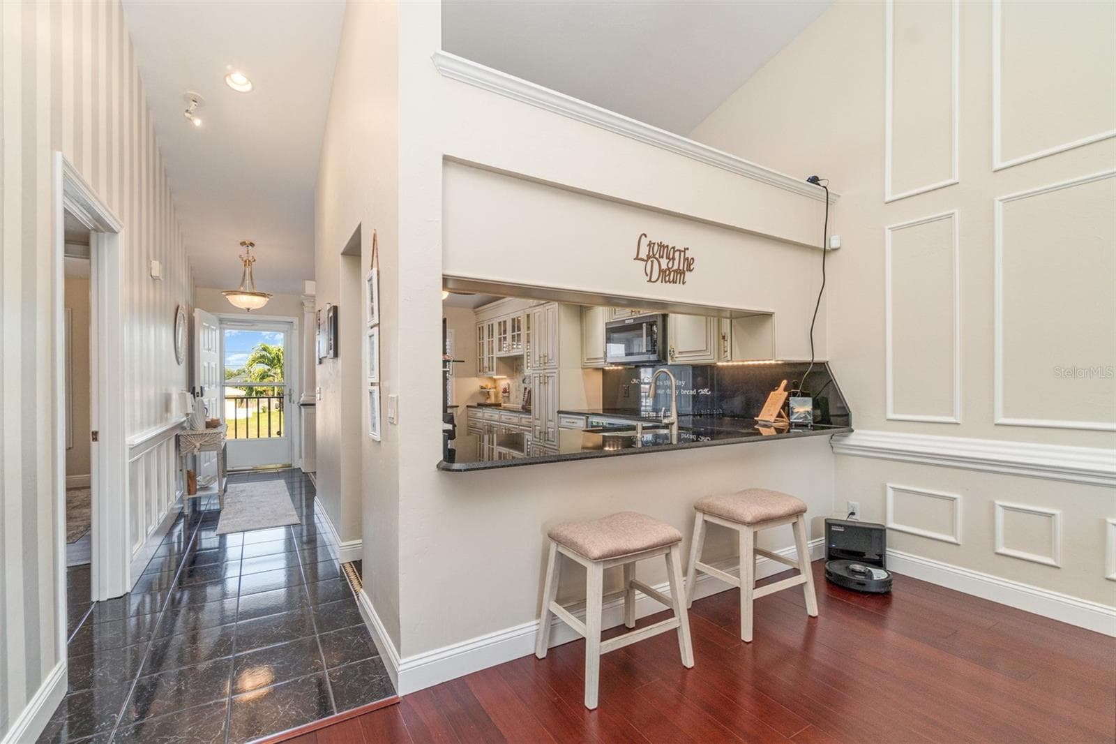 Condominium at 912 SW 48TH TER #208, CAPE CORAL, photo 9 of 31