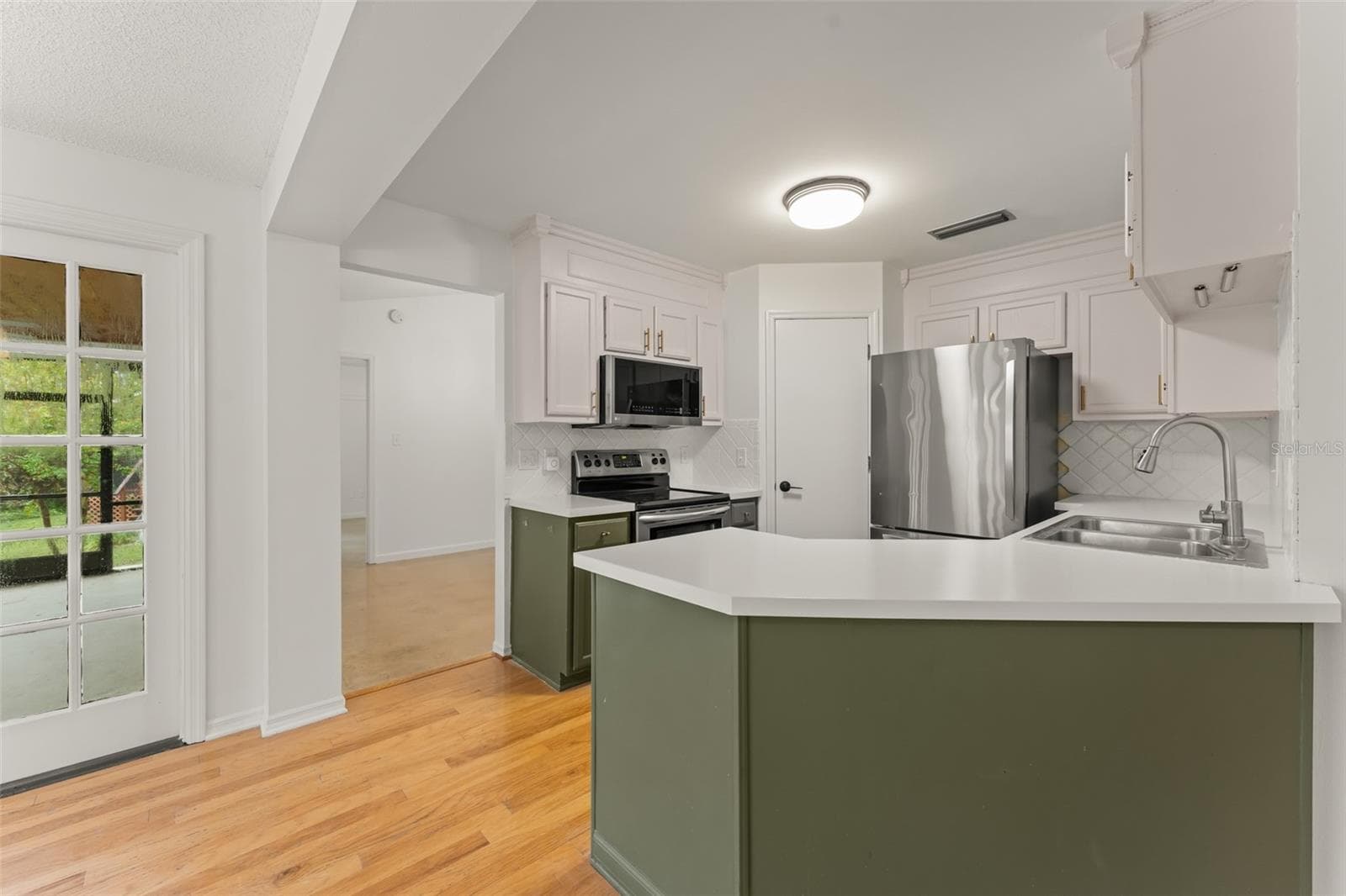 Single Family Residence at 154 CITRUS TREE LN, LONGWOOD, photo 18 of 43