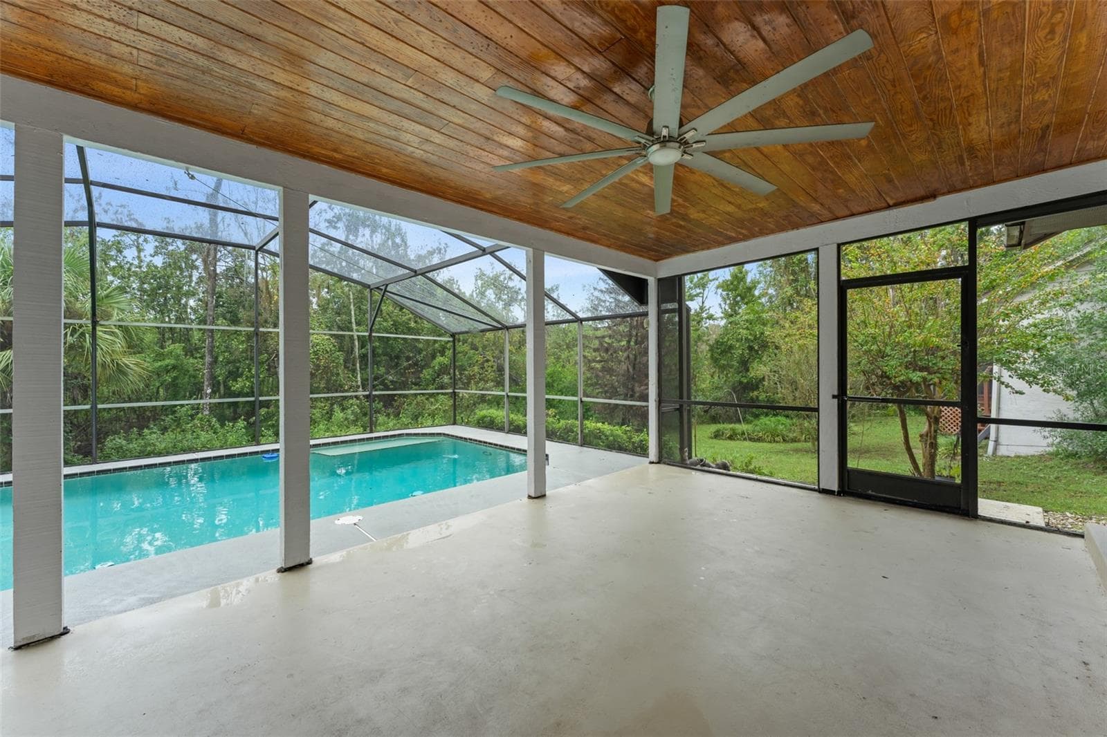 Single Family Residence at 154 CITRUS TREE LN, LONGWOOD, photo 36 of 43