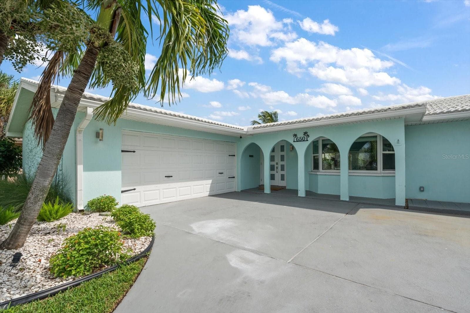 Single Family Residence at 650 64TH AVE, ST PETE BEACH, photo 4 of 45