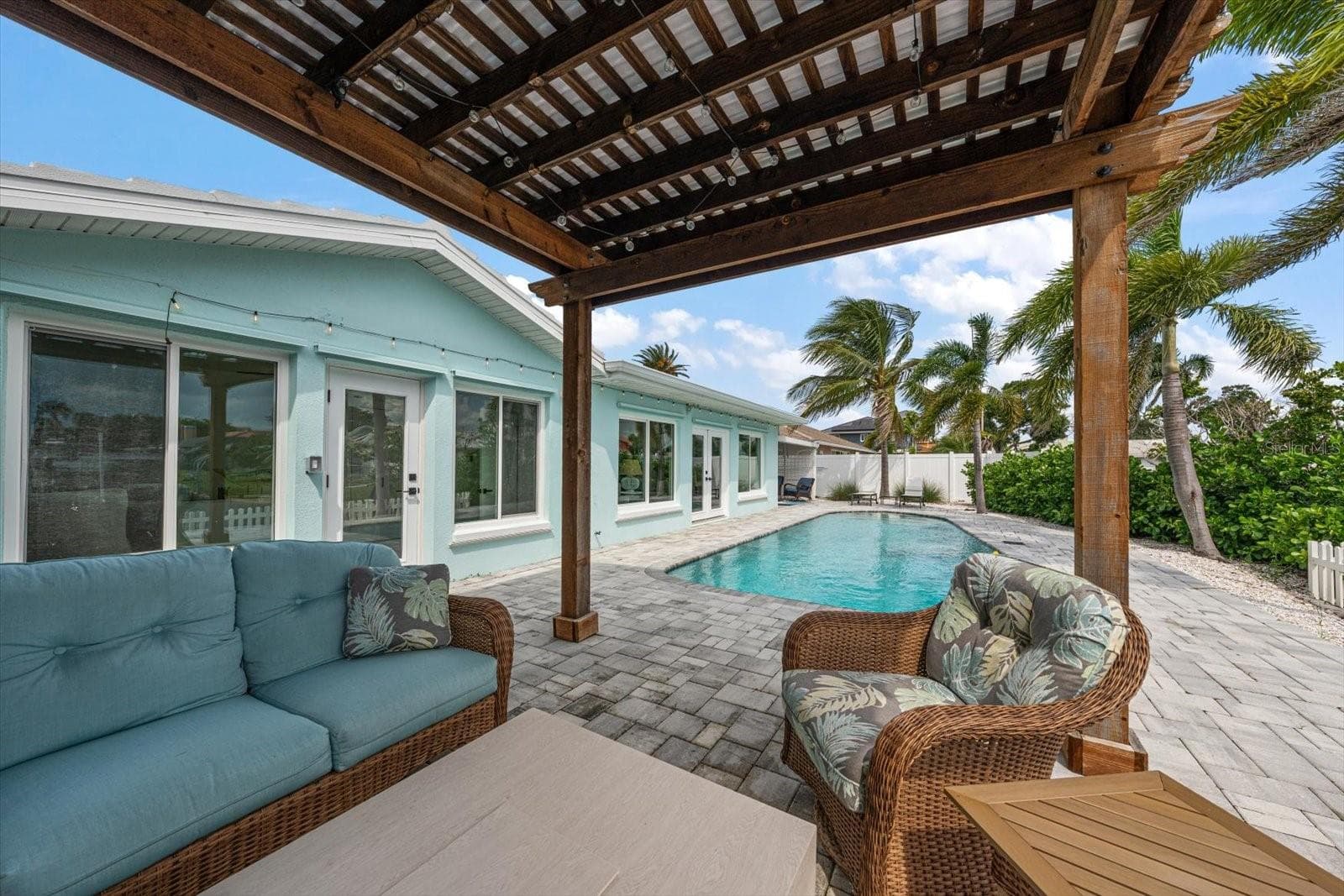 Single Family Residence at 650 64TH AVE, ST PETE BEACH, photo 39 of 45