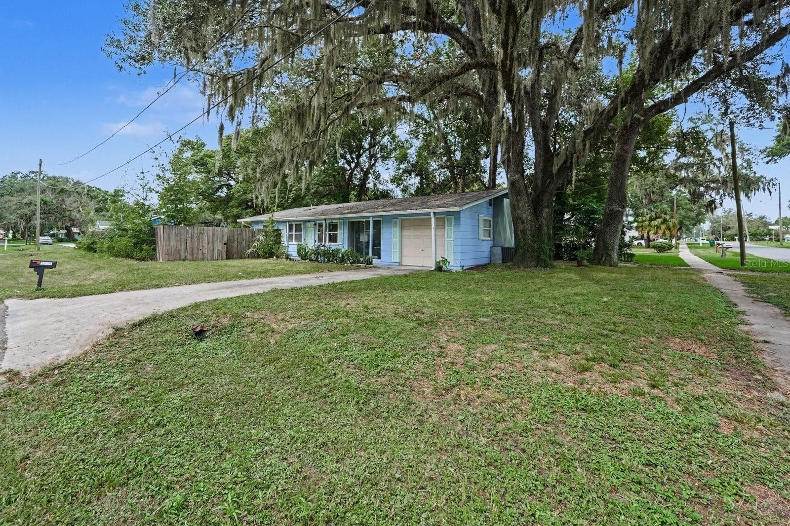 Single Family Residence at CITY OF ZEPHYRHILLS, ZEPHYRHILLS, photo 4 of 30