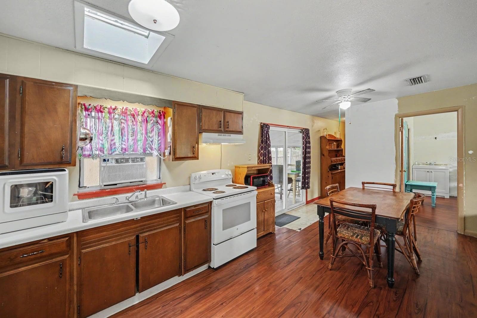 Single Family Residence at CITY OF ZEPHYRHILLS, ZEPHYRHILLS, photo 14 of 30