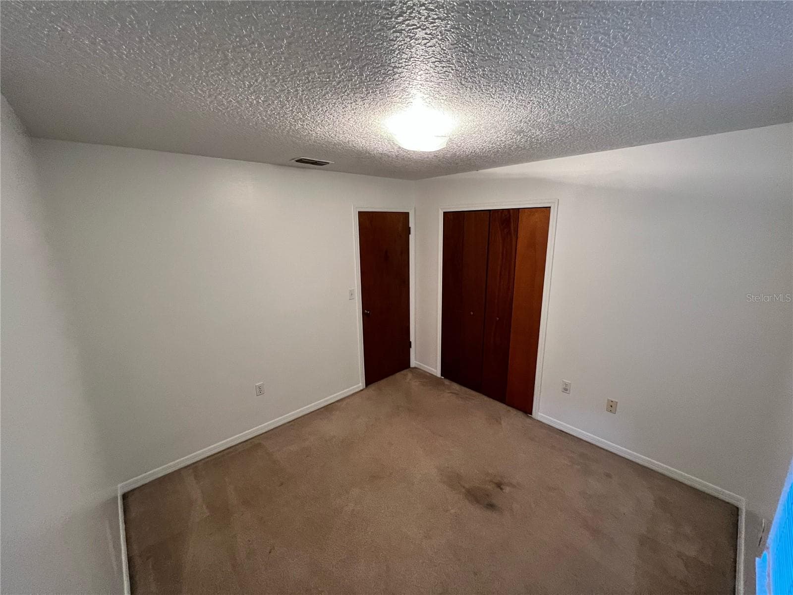 Single Family Residence at 33 LAKEVIEW CT, MASCOTTE, photo 9 of 22