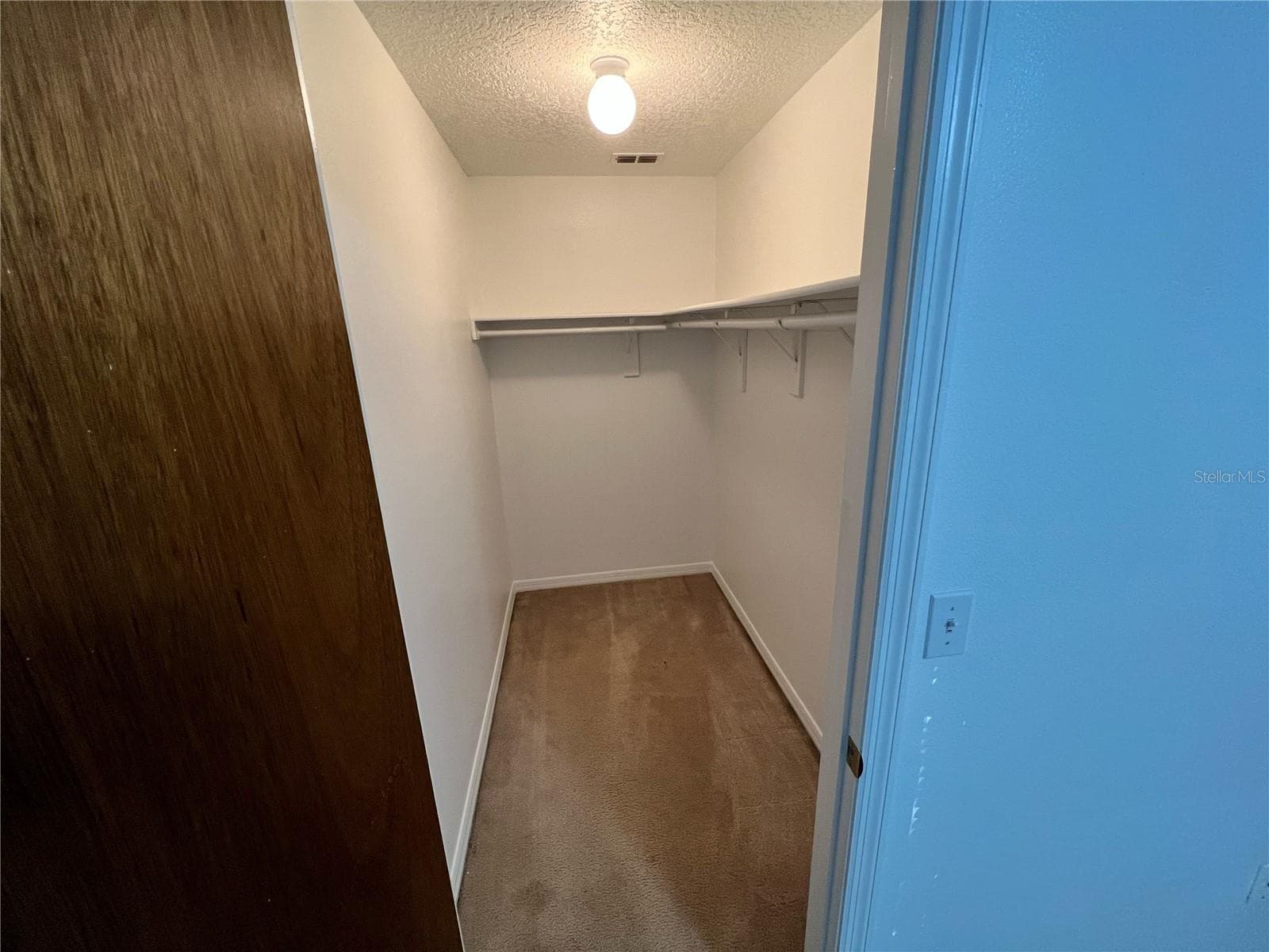 Single Family Residence at 33 LAKEVIEW CT, MASCOTTE, photo 12 of 22