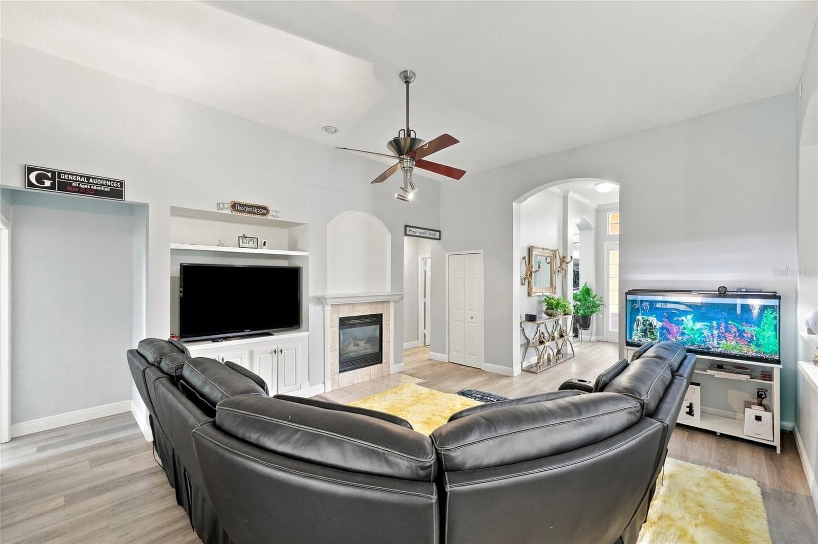 Single Family Residence at 14531 RIVIERA POINTE DR, ORLANDO, photo 16 of 43