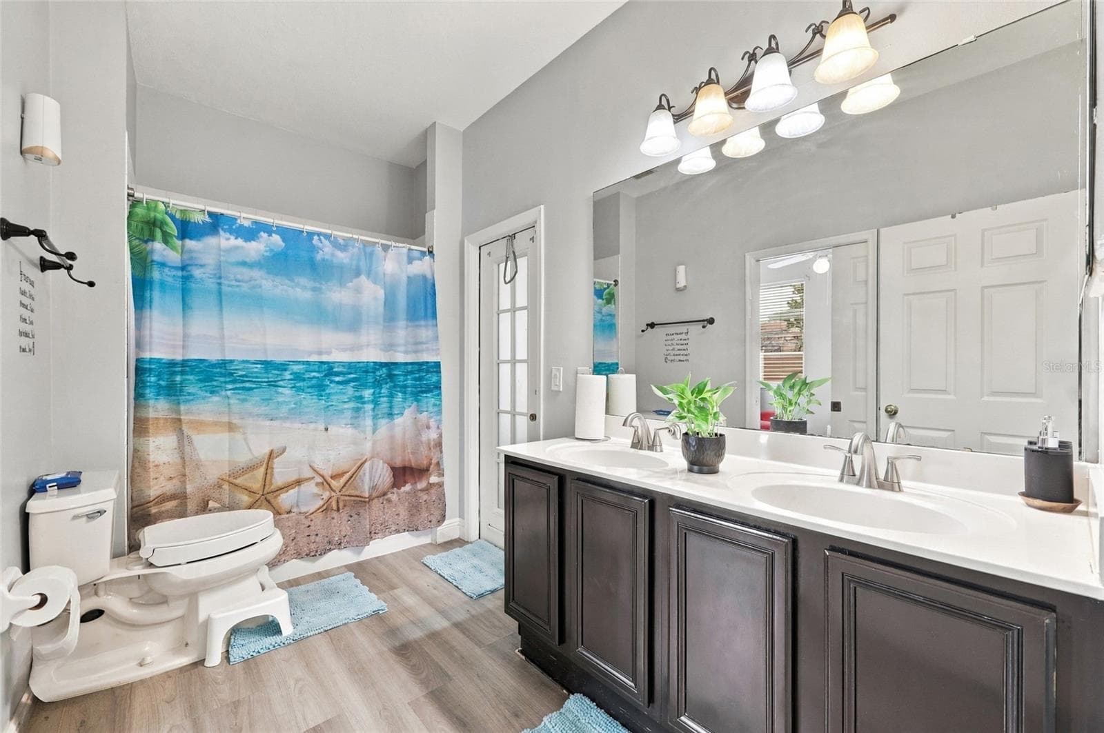 Single Family Residence at 14531 RIVIERA POINTE DR, ORLANDO, photo 27 of 43