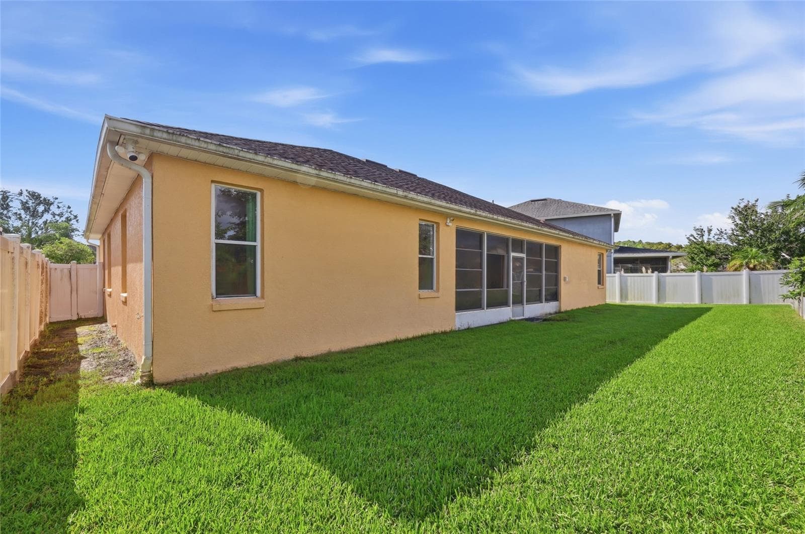 Single Family Residence at 14531 RIVIERA POINTE DR, ORLANDO, photo 38 of 43