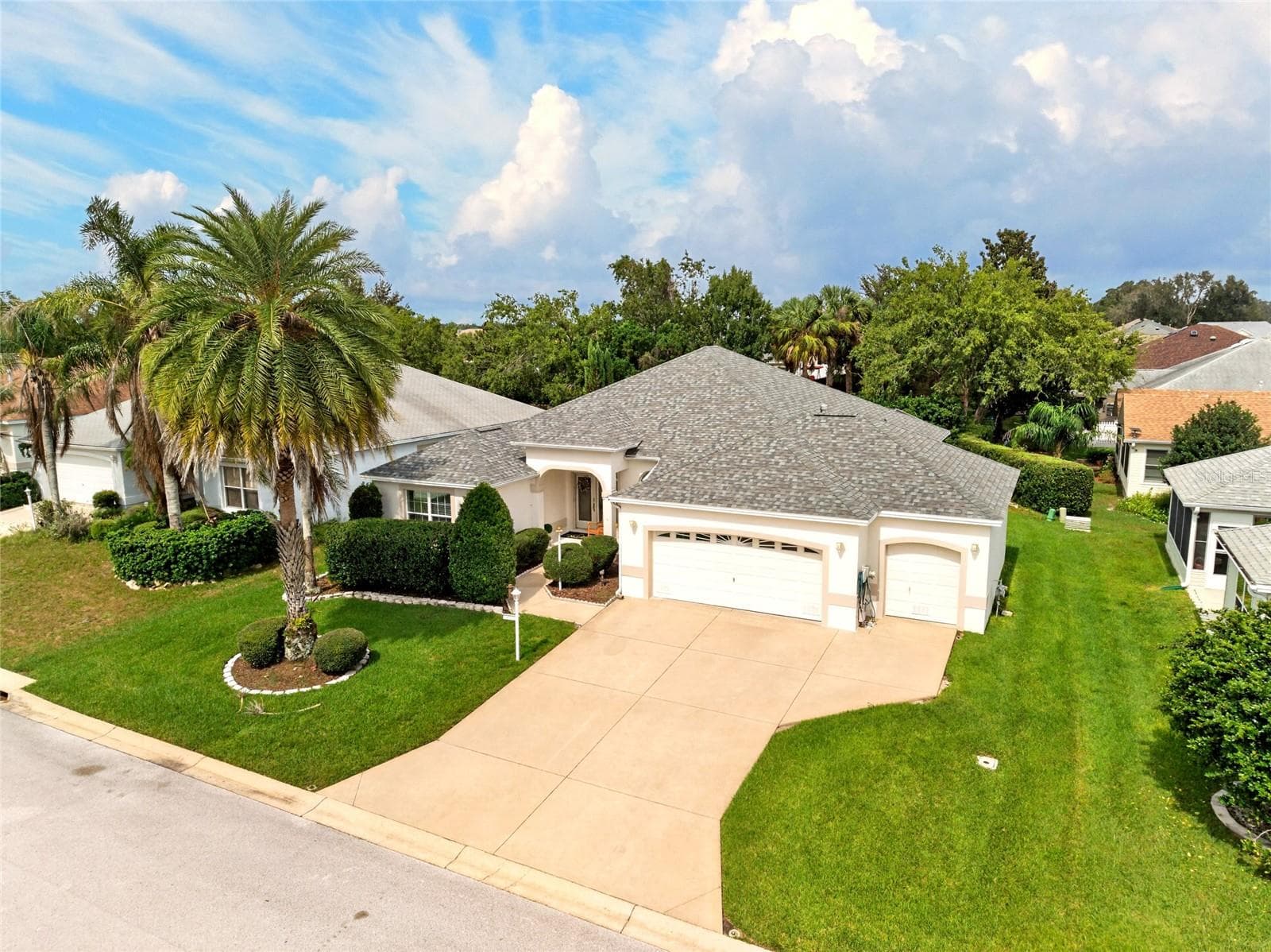 Single Family Residence at 9245 SE 169TH BENTLEY ST, THE VILLAGES, photo 2 of 73