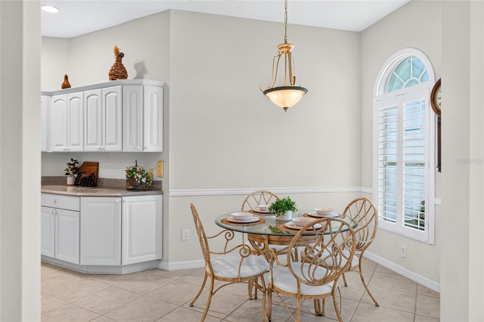 GREAT BREAKFAST DINETTE AREA - 9245 SE 169TH BENTLEY ST, THE VILLAGES