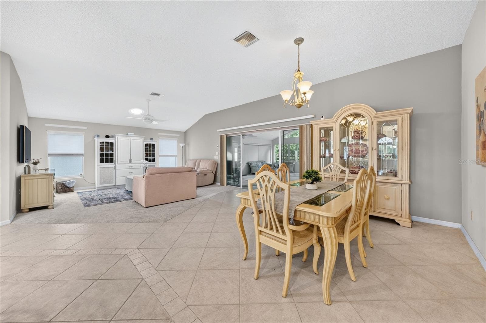 Single Family Residence at 9245 SE 169TH BENTLEY ST, THE VILLAGES, photo 21 of 73