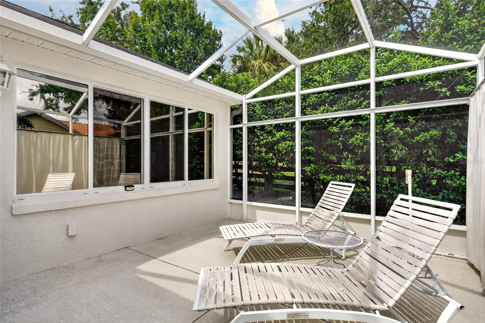 PRIVATE SUN AREA - 9245 SE 169TH BENTLEY ST, THE VILLAGES