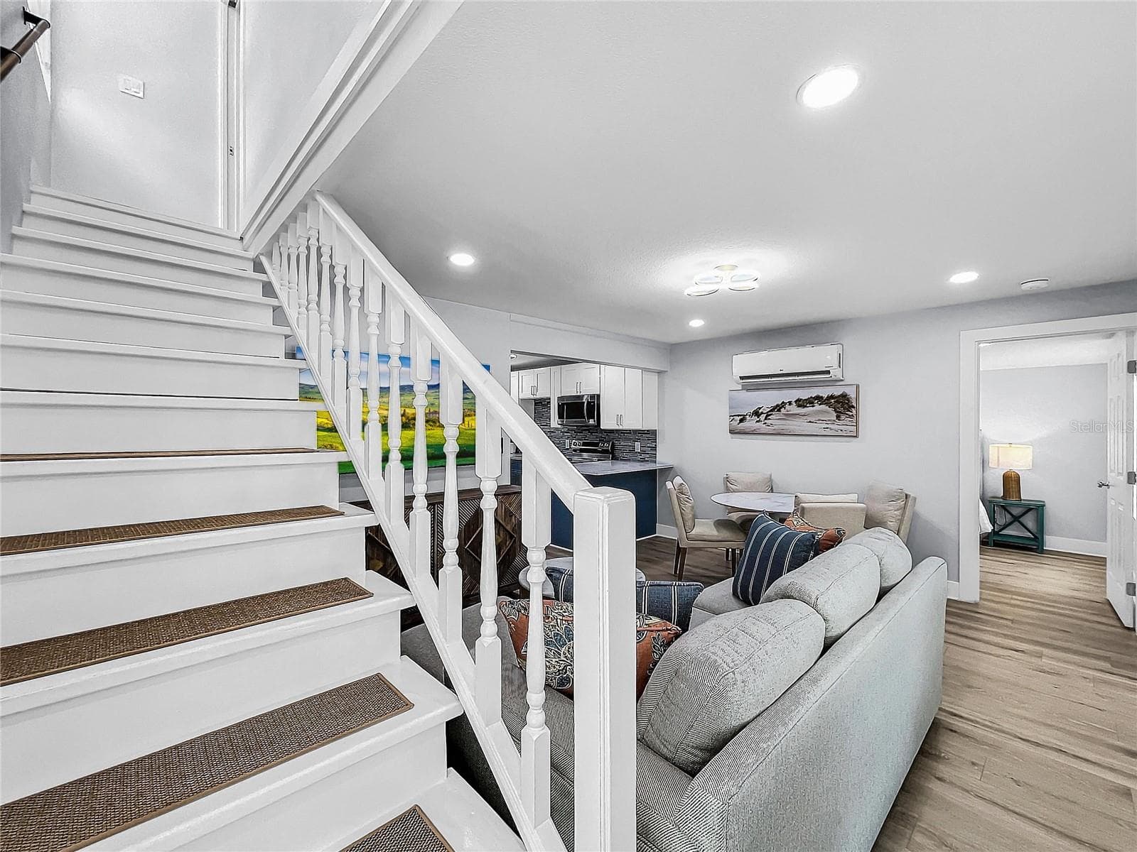 Single Family Residence at 115 90TH AVE, TREASURE ISLAND, photo 28 of 49