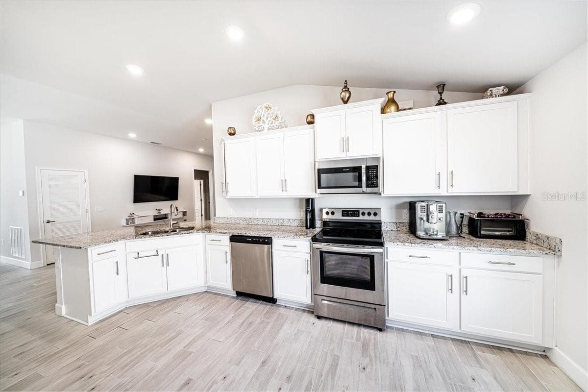Single Family Residence at 2588 AVERLAND LOOP, NORTH PORT, photo 16 of 52