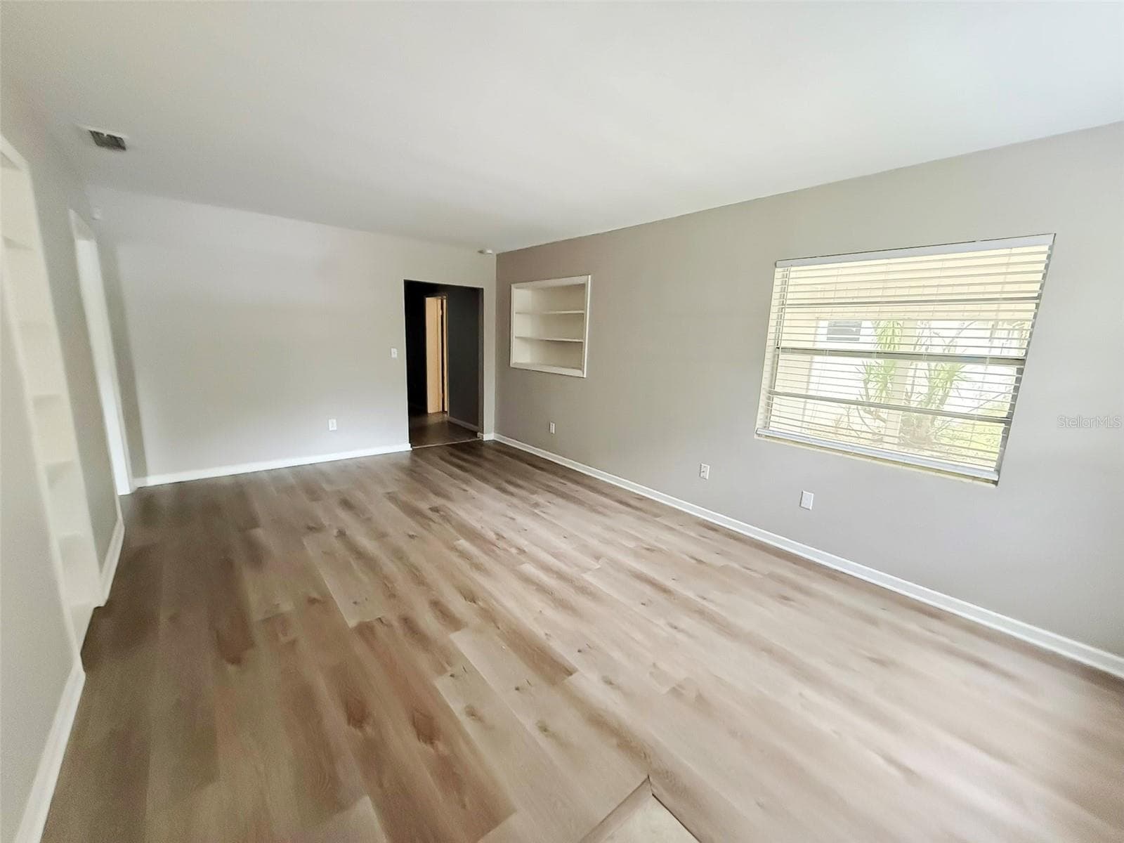 Single Family Residence at 1617 MOCKINGBIRD LN, LAKELAND, photo 5 of 30