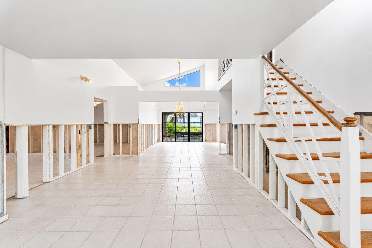 Single Family Residence at 600 SHORE DR E, OLDSMAR, photo 20 of 56