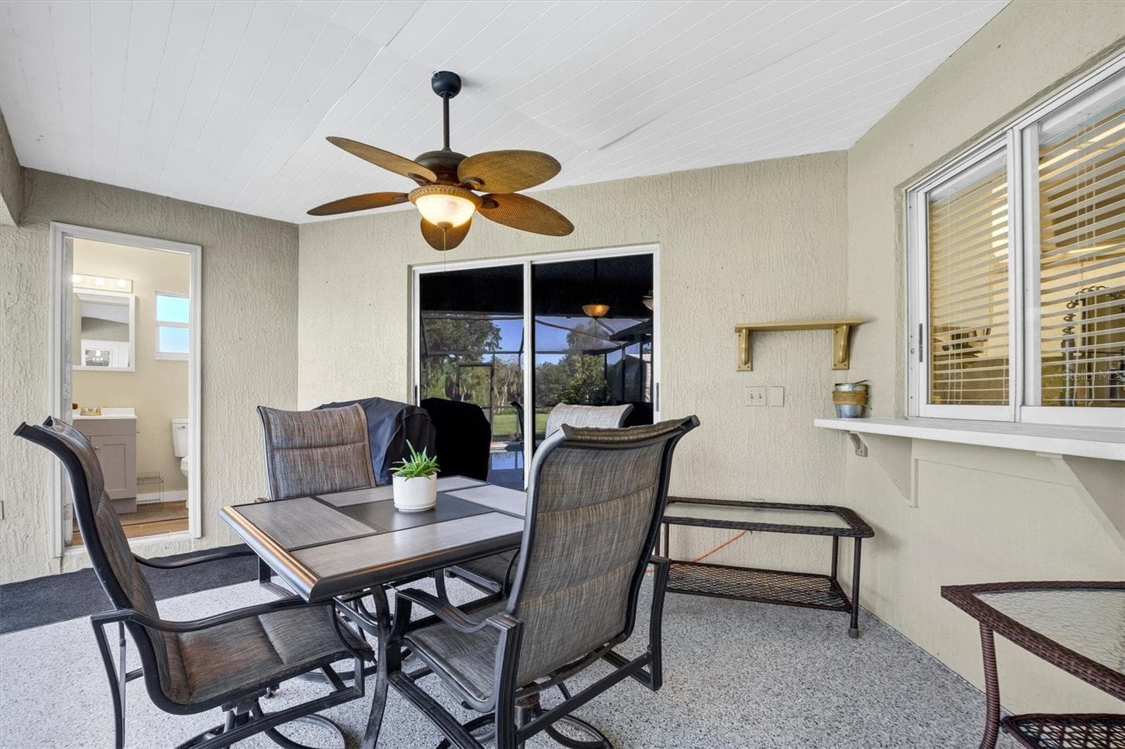 Single Family Residence at 302 N WEBB RD, PLANT CITY, photo 28 of 49