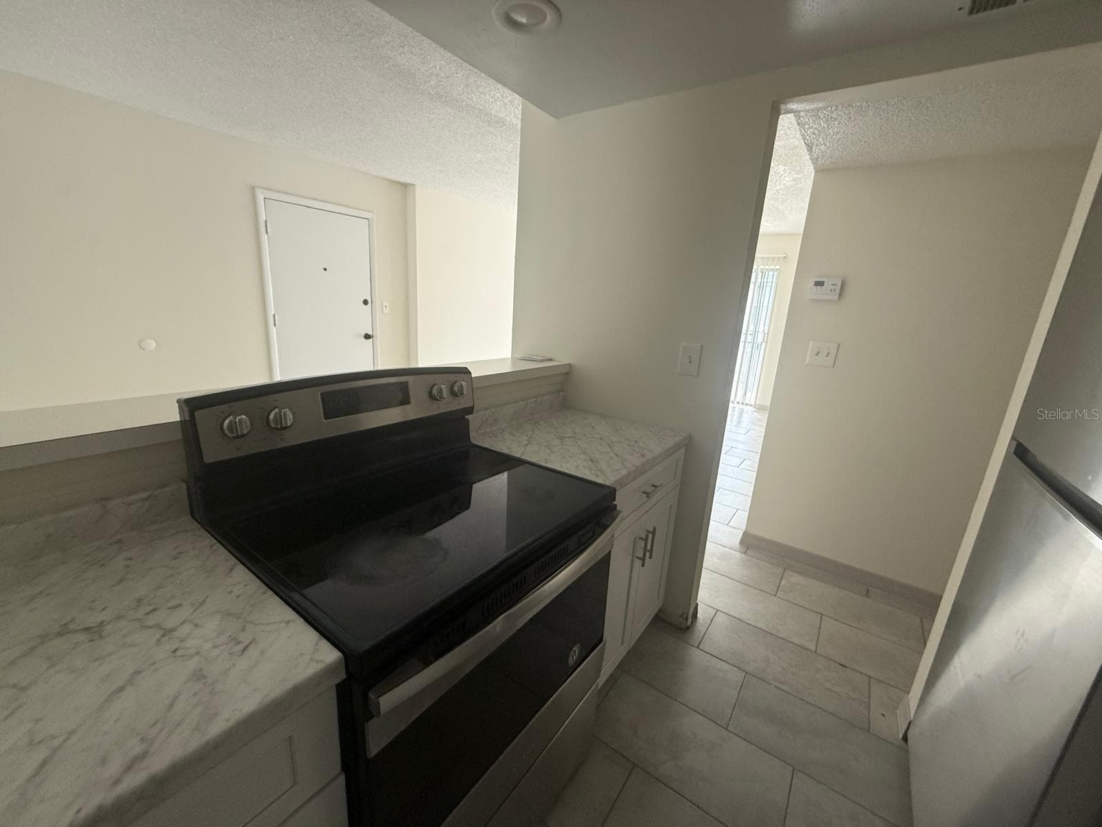 Condominium at 941 W OAK RIDGE RD #D, ORLANDO, photo 6 of 17