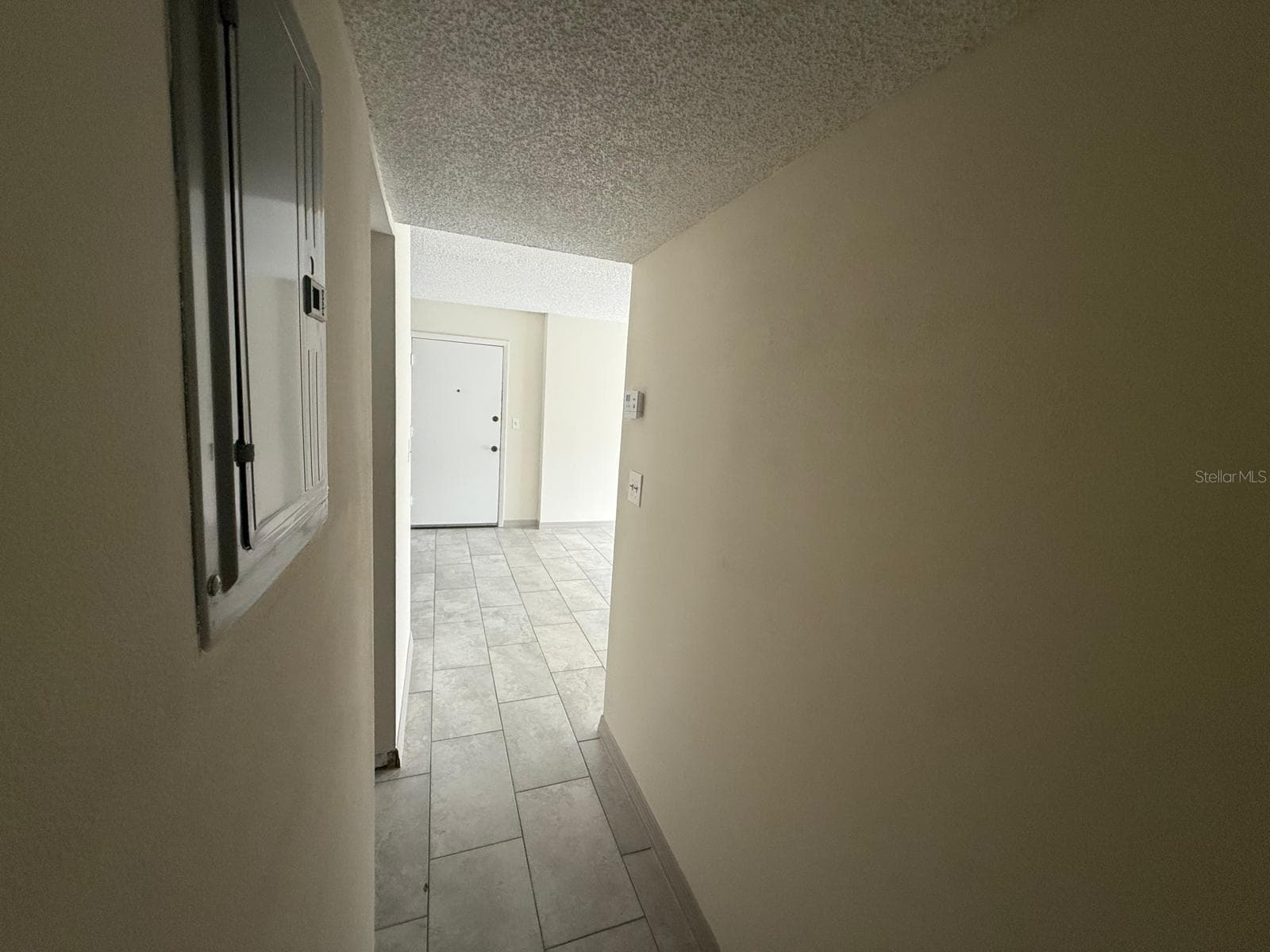 Condominium at 941 W OAK RIDGE RD #D, ORLANDO, photo 7 of 17