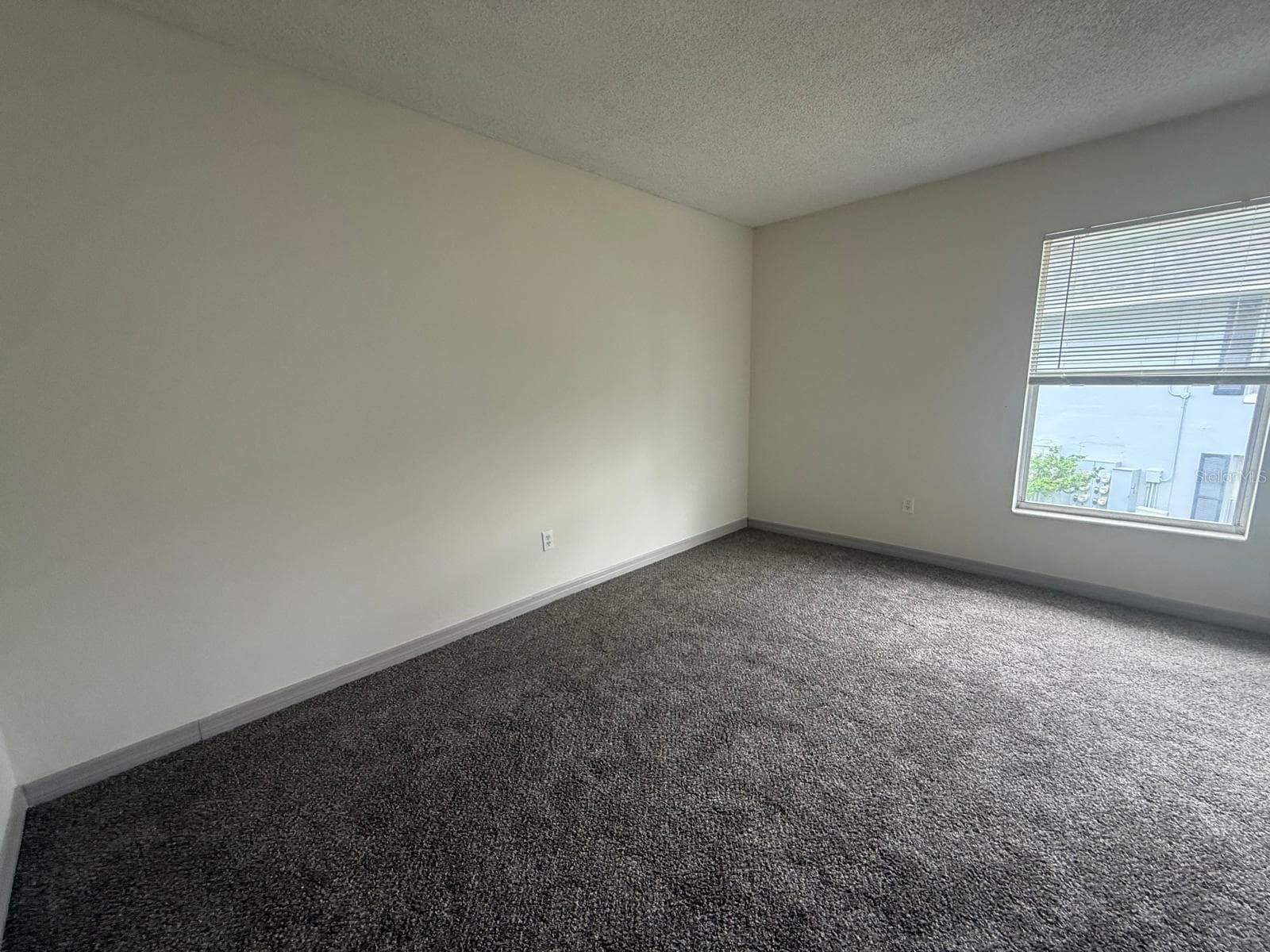 Condominium at 941 W OAK RIDGE RD #D, ORLANDO, photo 8 of 17