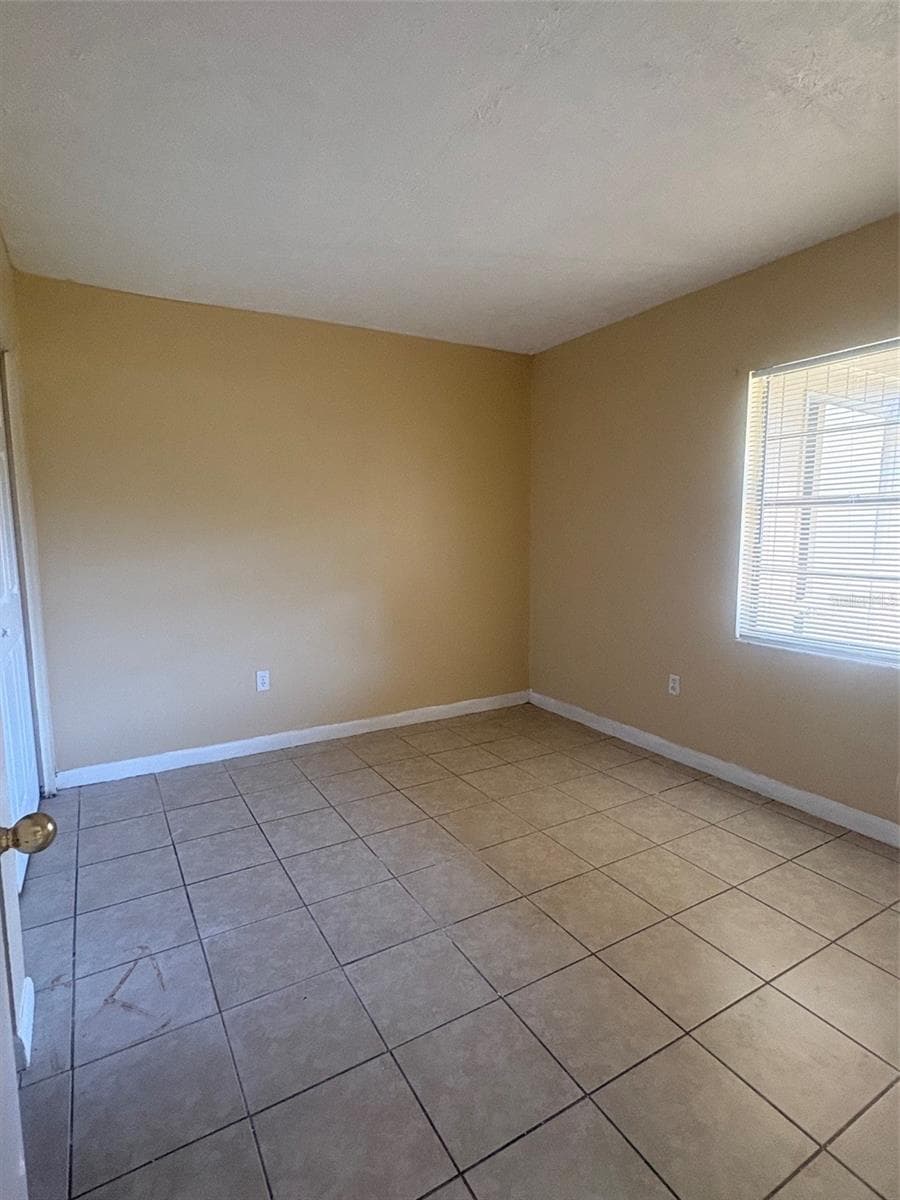 Bedroom 1st floor - 12723 LOCKEY LN, TAMPA