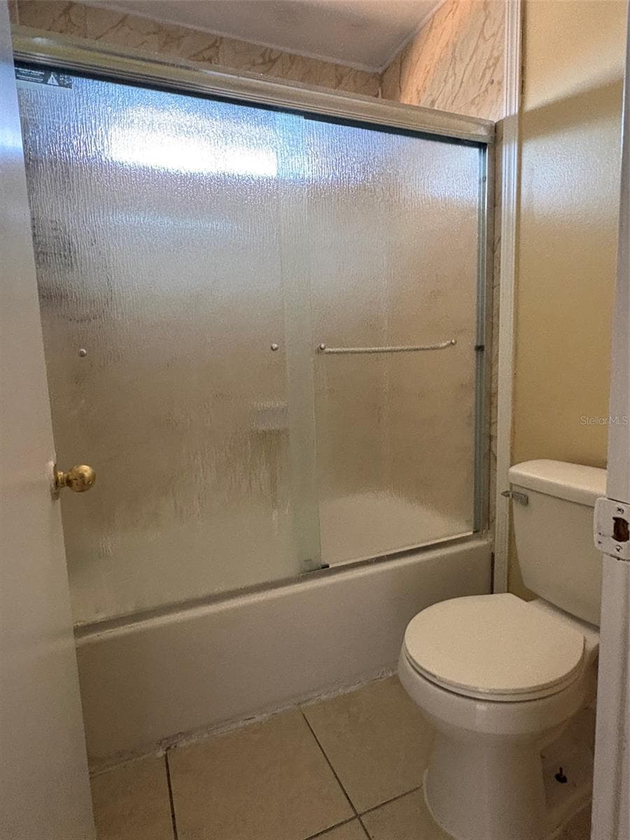 Bathroom 2 - 12723 LOCKEY LN, TAMPA