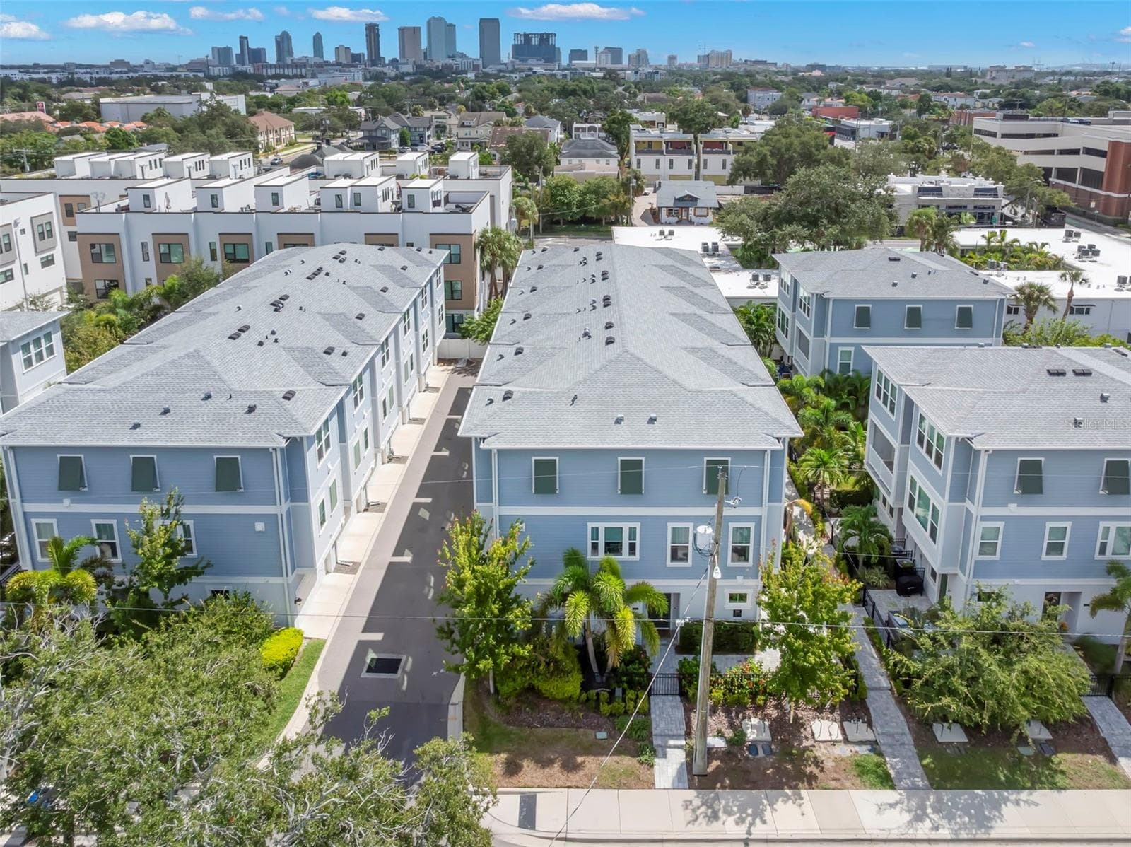 Townhouse at 206 S TAMPANIA AVE #6, TAMPA, photo 41 of 43