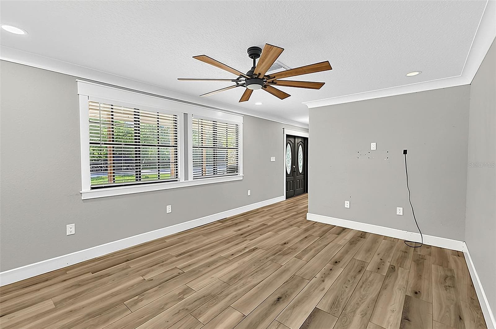 Single Family Residence at 3254 ELLIOTT ST, VENICE, photo 18 of 46
