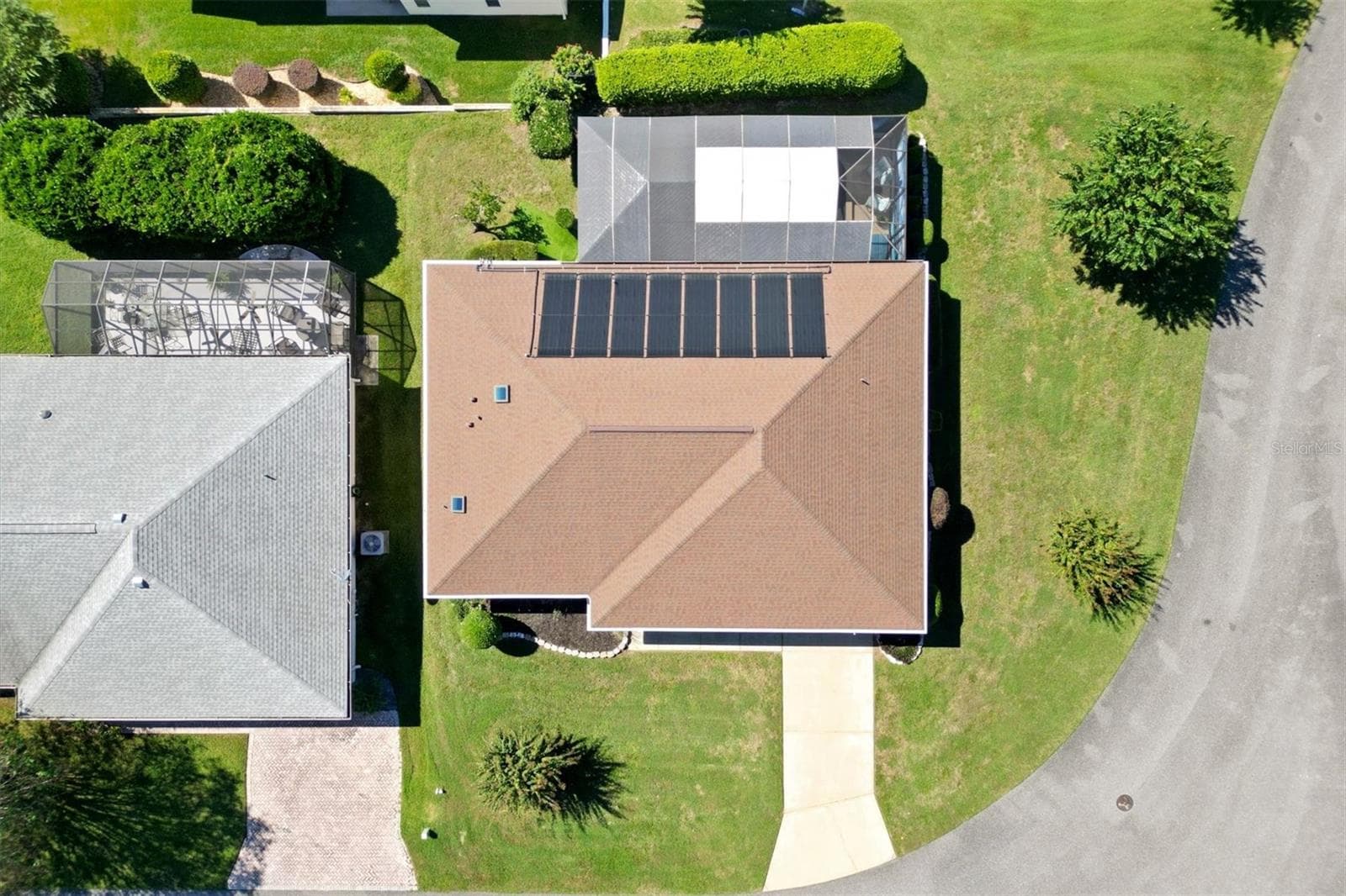 Roof 2021, solar panels for pool 2026. - 17432 SE 112TH CT, SUMMERFIELD