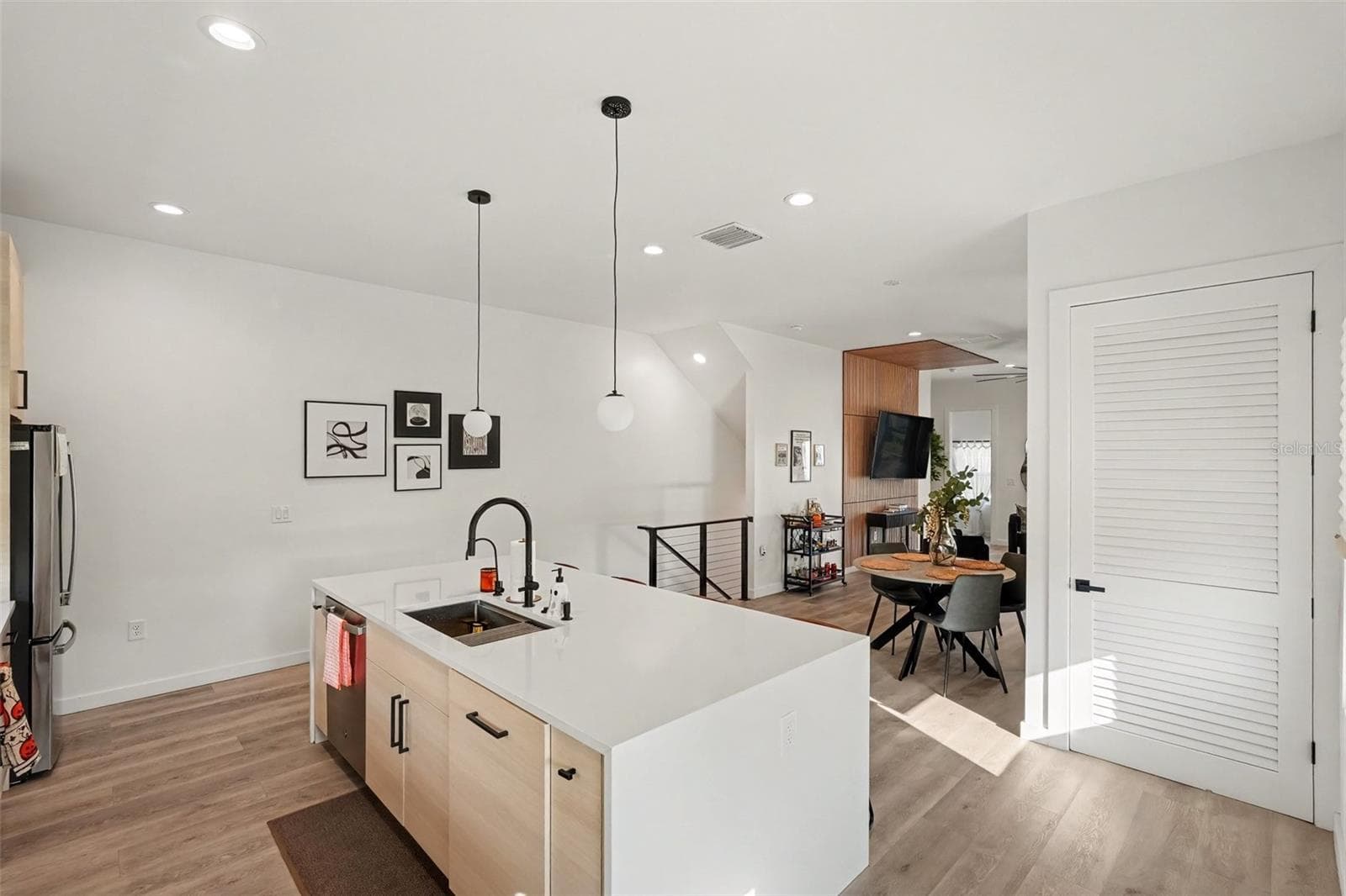 2nd Floor Kitchen - 102 W ADALEE ST #1, TAMPA