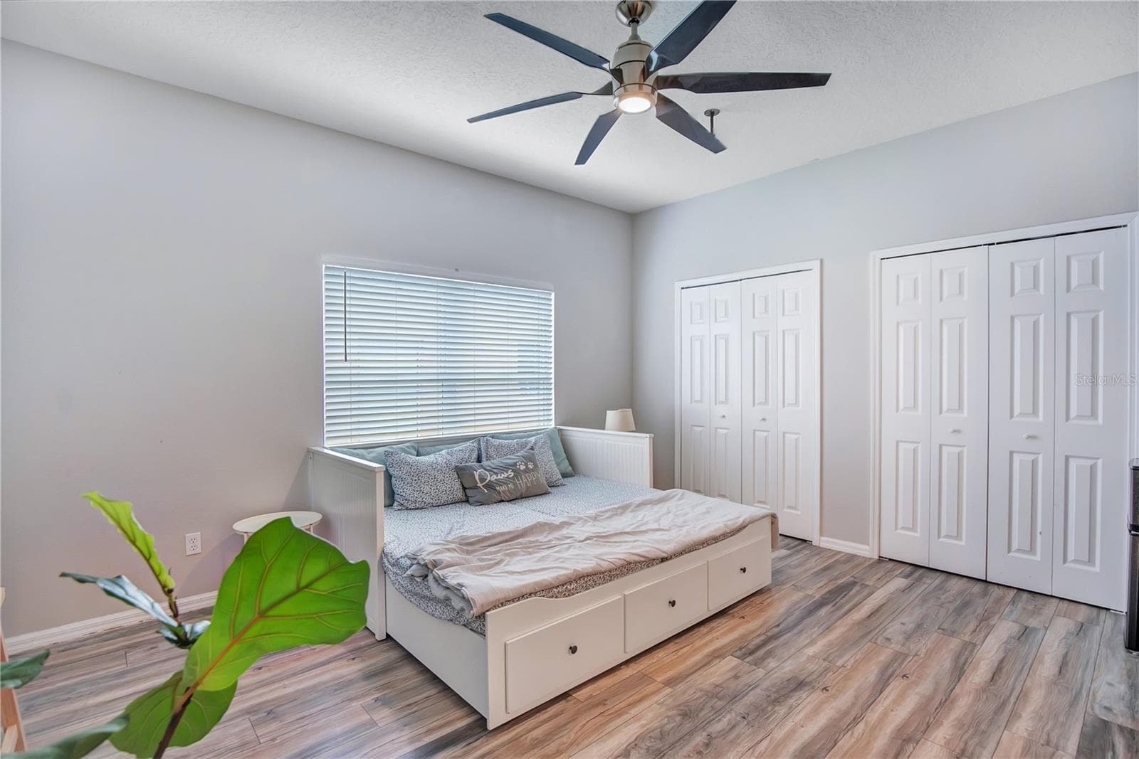 Single Family Residence at 389 LAKEPARK TRL, OVIEDO, photo 18 of 45