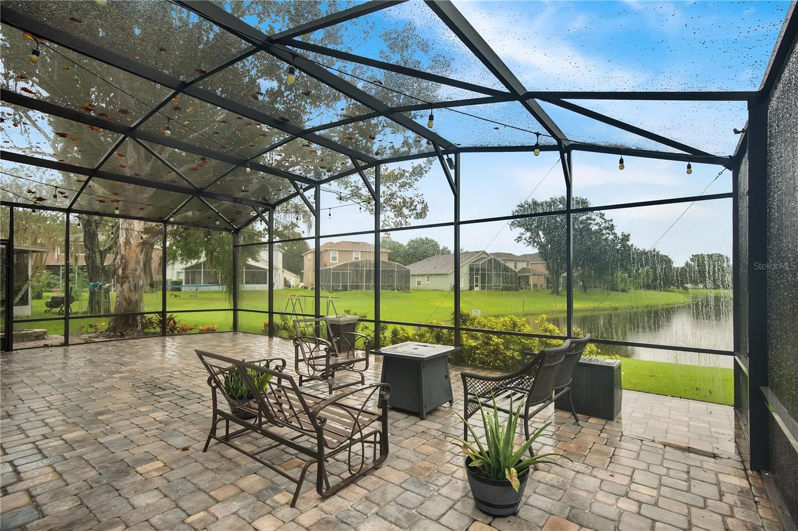 Single Family Residence at 389 LAKEPARK TRL, OVIEDO, photo 32 of 45