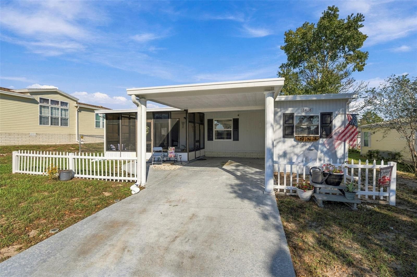 Manufactured Home at 8408 FLEETWAY AVE, BROOKSVILLE, photo 2 of 73