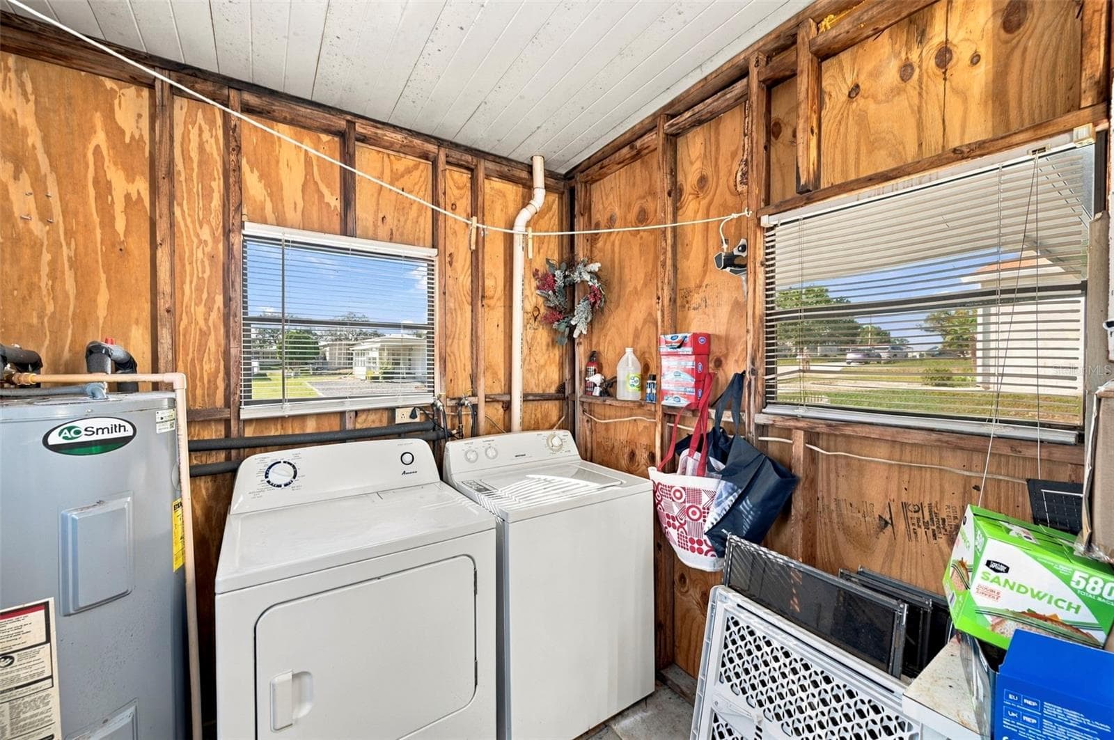 Manufactured Home at 8408 FLEETWAY AVE, BROOKSVILLE, photo 35 of 73